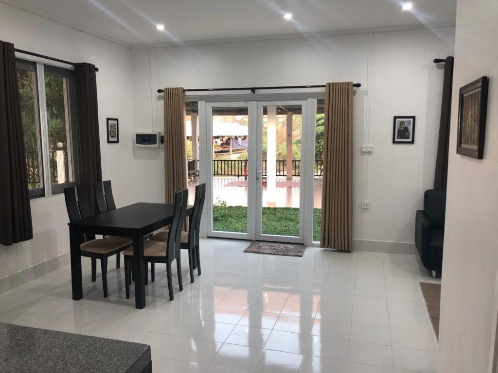 ואנג ויינג River View Villas מראה חיצוני תמונה