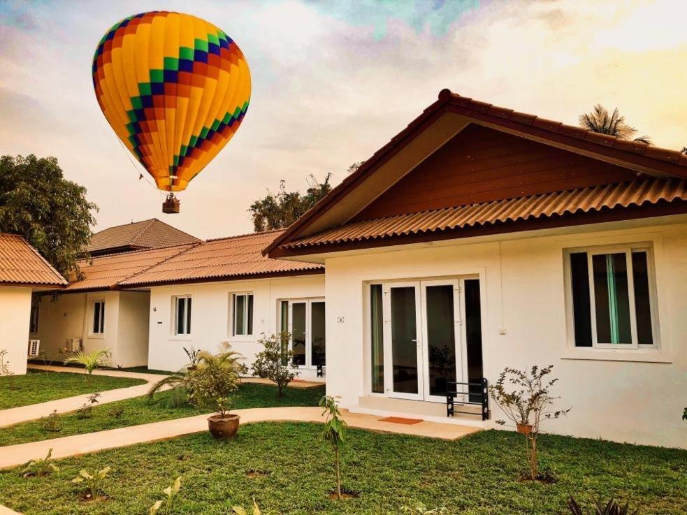 ואנג ויינג River View Villas מראה חיצוני תמונה
